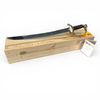 Champagne sabre "Cutlass" in wooden box with standard - Sabreersabel.nl